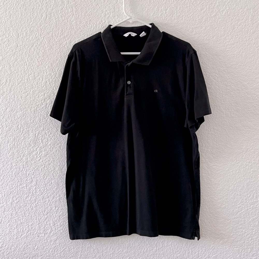 Calvin Klein T-shirt size L